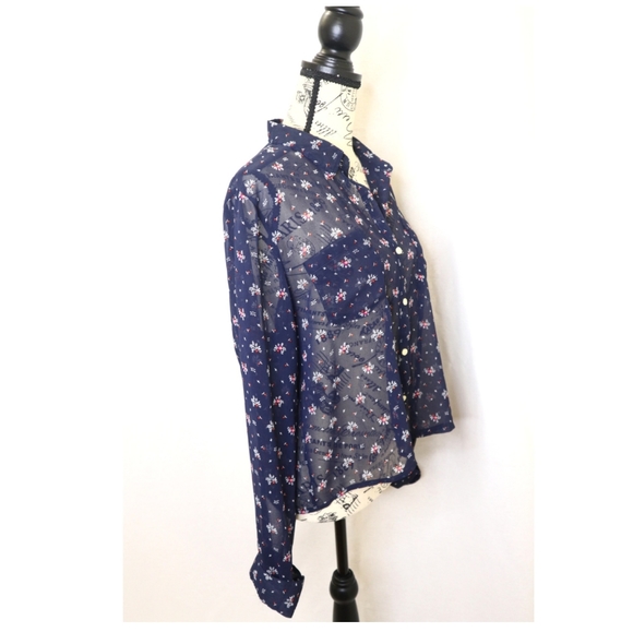 Aeropostal flower print button down blouse - Picture 3 of 8